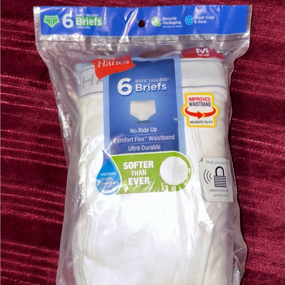 BNWT Hanes Boys White Tagless Briefs Sz M (10-12) NEW